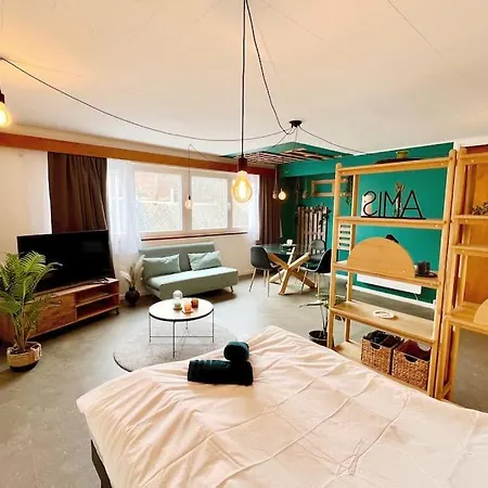 Le Parfait De La Cite Ardente - *